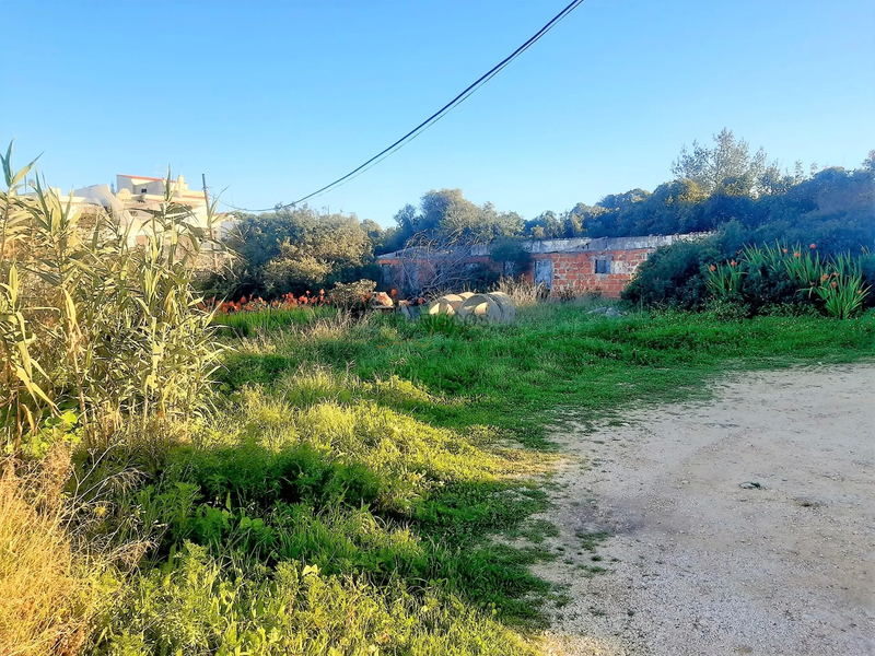 Lote de terreno com 1060m2 Carvoeiro Lagoa (Algarve) - vista mar