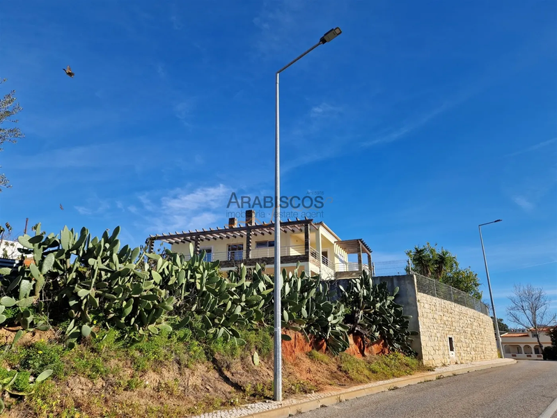 House 3 bedrooms Old Portimão - Vale França - fireplace, garage, sea view, balcony