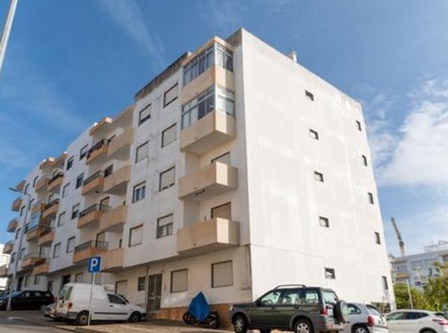 Apartment T2 Portimão - gardens, balcony, marquee, kitchen