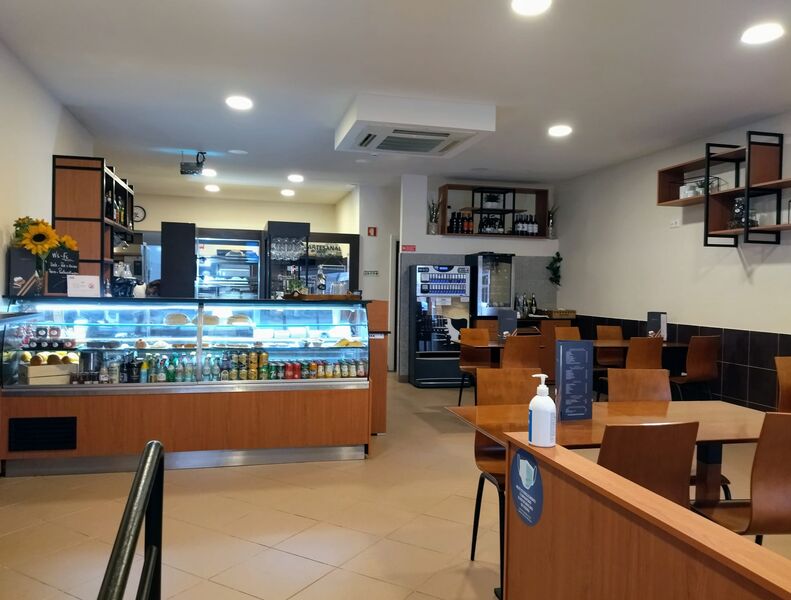 Coffee shop Modern in the center Silves - wc, air conditioning, esplanade, store room, kitchen