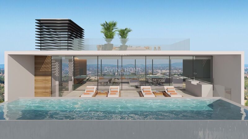 Moradia V3 de luxo em banda Albufeira e Olhos de Água - piso radiante, condomínio privado, bbq, ar condicionado, piscina, terraço
