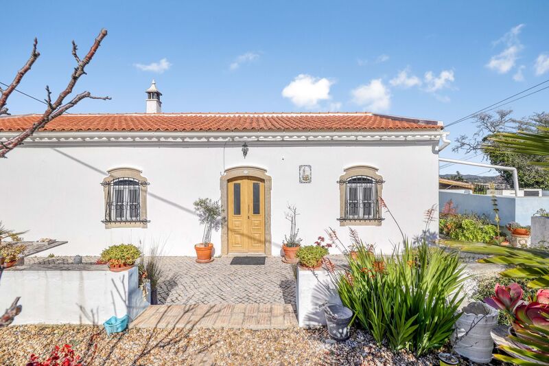 Casa Moderna no campo V4 São Brás de Alportel - terraço, piscina, vidros duplos, zona calma, ar condicionado, jardins, garagem, isolamento térmico, lareira