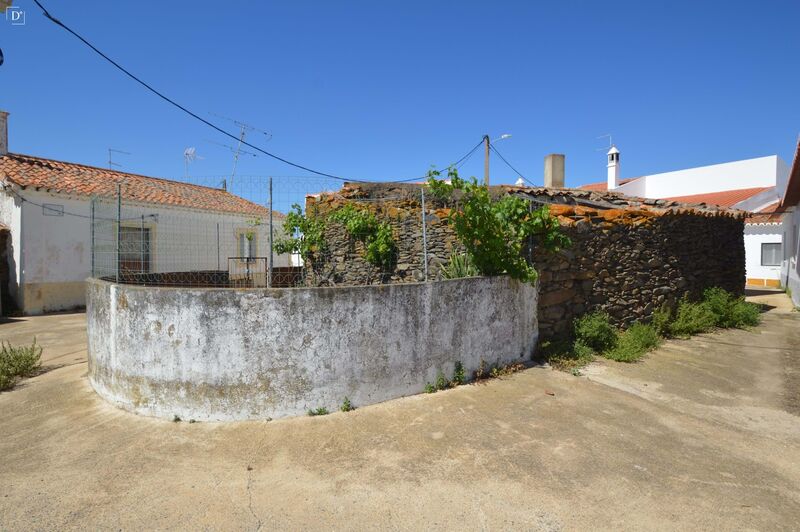 Casa V0 Isolada no campo Espirito Santo Mértola