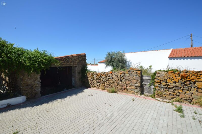 House 0 bedrooms Semidetached in the countryside Espirito Santo Mértola - garden