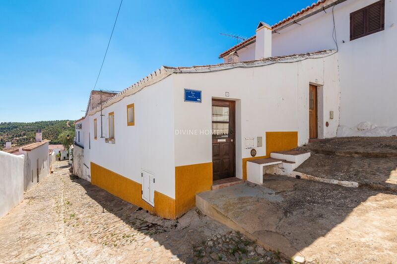 Casa V1 em bom estado Mértola