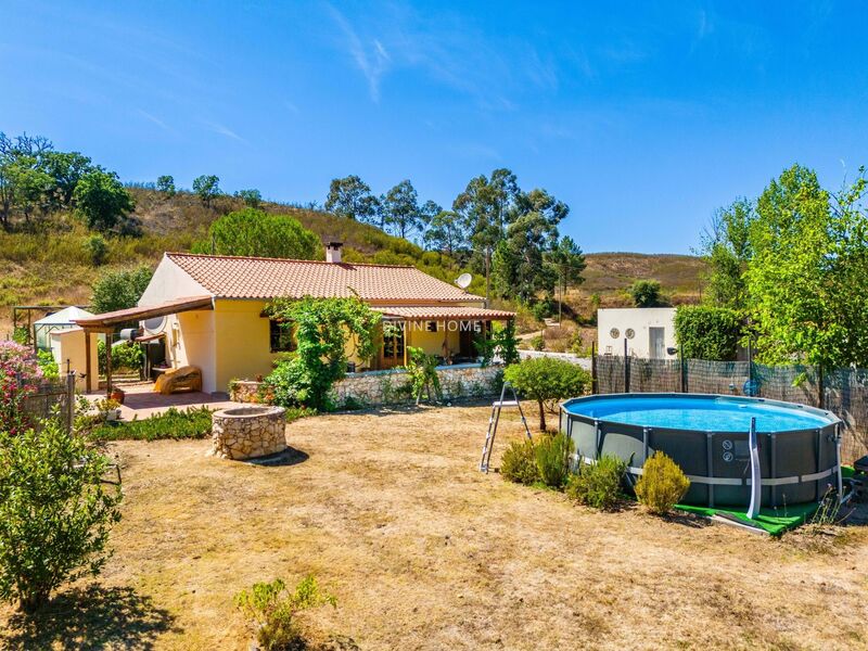 Casa V2 Renovada Saboia Sabóia Odemira - terraço, lareira, painel solar, piso radiante, ar condicionado