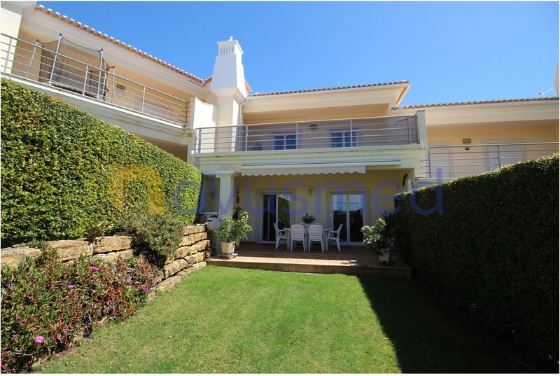 House V3 Semidetached Balaia Albufeira - fireplace, gated community