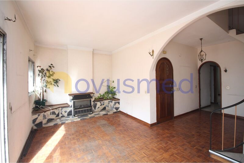 Apartment T2 Duplex in the center São Clemente Loulé - 1st floor, terrace, fireplace, balcony