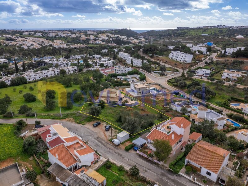 Lote de terreno novo com 1535m2 Alpouvar Albufeira - viabilidade de construção