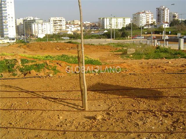 земельный участок c 15336m2 Av. 25 de Abril Portimão - возможность строительства