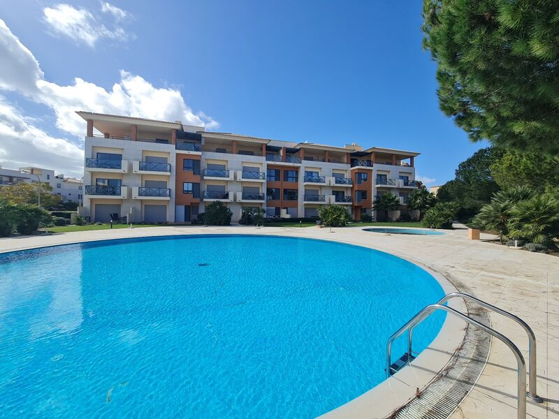 Apartment 2 bedrooms Corcovada Albufeira - equipped, swimming pool, balcony, kitchen, furnished, 1st floor, gardens