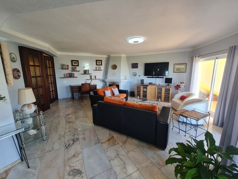 House 4 bedrooms Carvoeiro Lagoa (Algarve) - store room, barbecue, swimming pool, gardens, garage, equipped kitchen