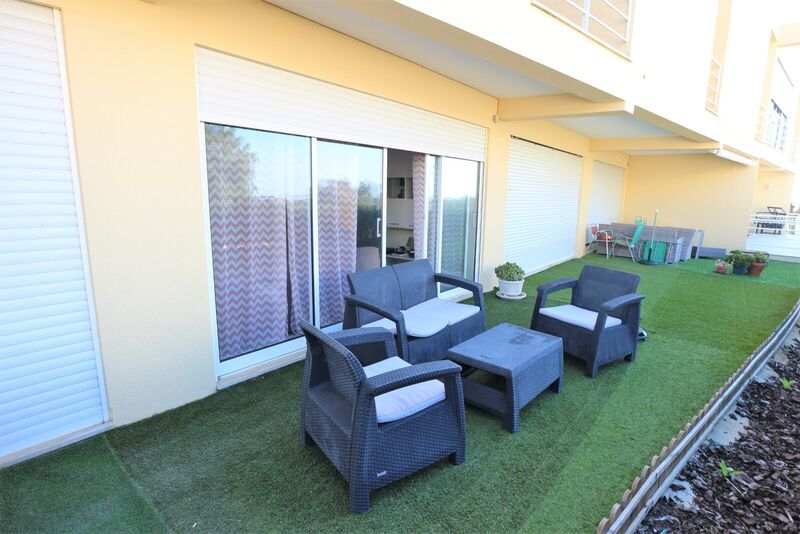 House 2 bedrooms townhouse Patroves Albufeira - alarm, equipped, barbecue, air conditioning, double glazing, balcony, garage, swimming pool, sea view, balconies, terrace