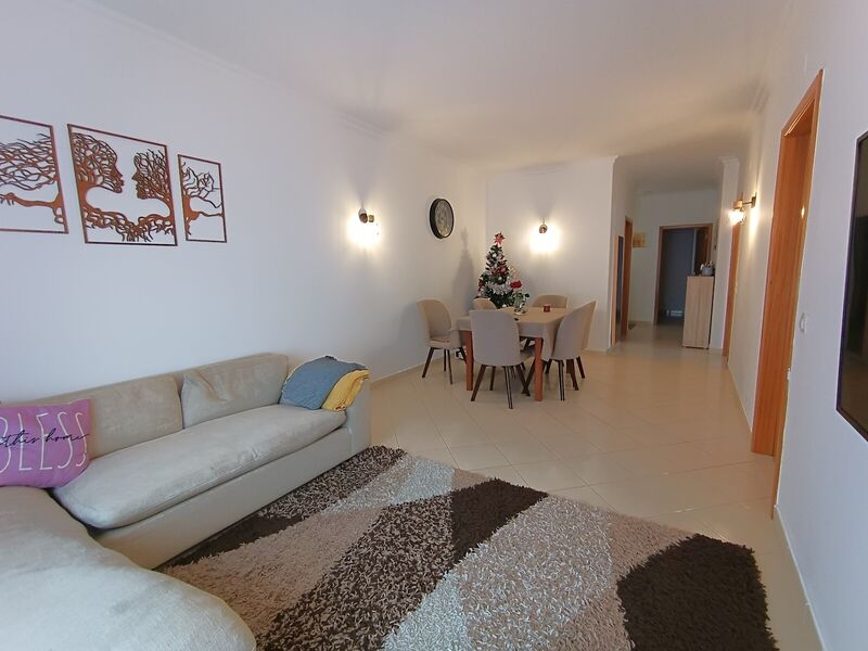 Apartamento T3 Montechoro Albufeira - varanda, equipado, piscina, garagem, ar condicionado, bbq, mobilado, condomínio privado, terraço