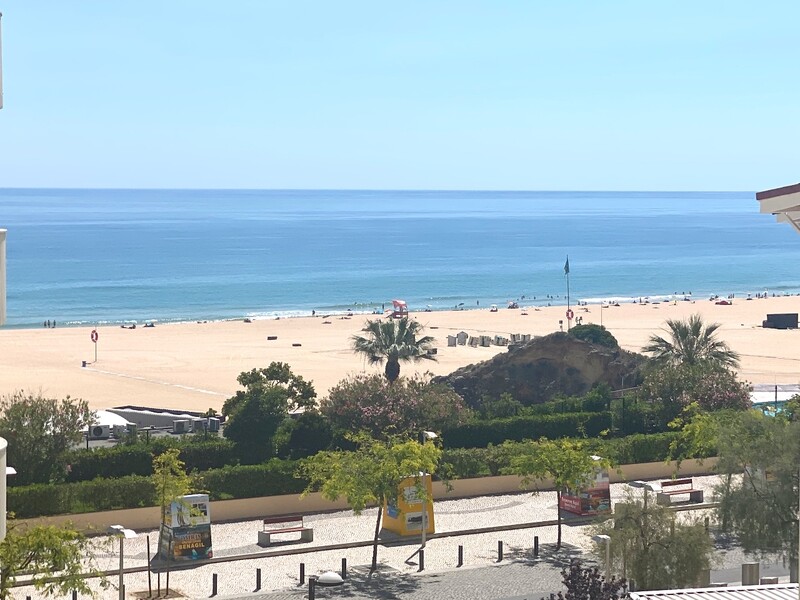 Apartment T1 Praia da Rocha Portimão - gated community, great view, balcony, garage, furnished, swimming pool, equipped