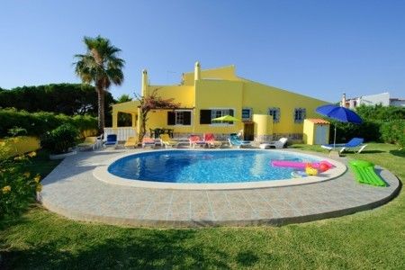 Villa V5 Albufeira - barbecue, air conditioning, swimming pool, balcony, garden, quiet area