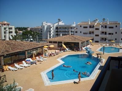 Apartment T2 Olhos de Água Albufeira - balcony, barbecue