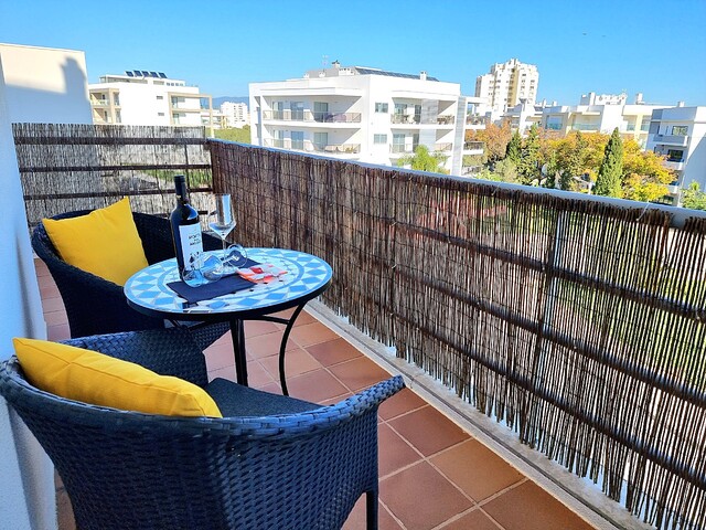 Apartamento Moderno T2 Praia da Rocha Portimão - varanda, ar condicionado