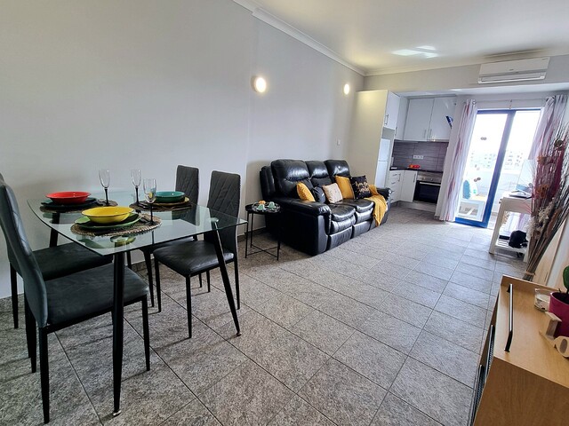 Apartamento Moderno T1+1 Portim Portimão - varanda, ar condicionado