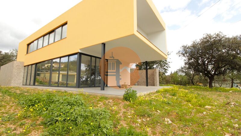 House 4 bedrooms Modern in the center São Sebastião Loulé - garden, barbecue, balcony, beautiful view, swimming pool