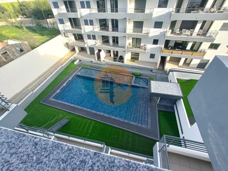 Apartamento T3 novo Quelfes Olhão - jardim, piscina