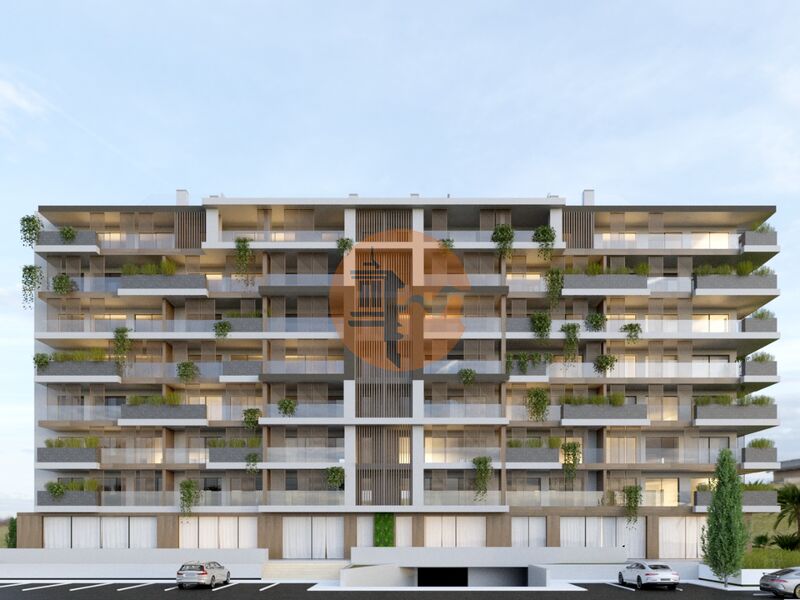 Apartment Modern T2 Avenida Calouste Gulbenkian Faro - great location, balcony, swimming pool, terrace, air conditioning