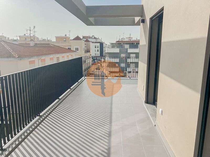 Apartamento T2 Moderno no centro Vila Real de Santo António - ar condicionado, varanda