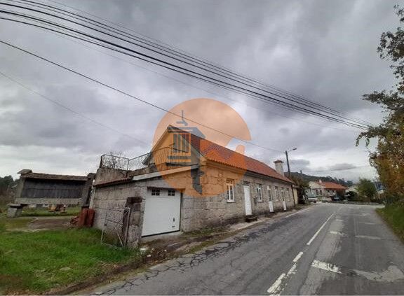 жилой дом V3 отдельная в центре Rossas Vieira do Minho - терраса, гараж