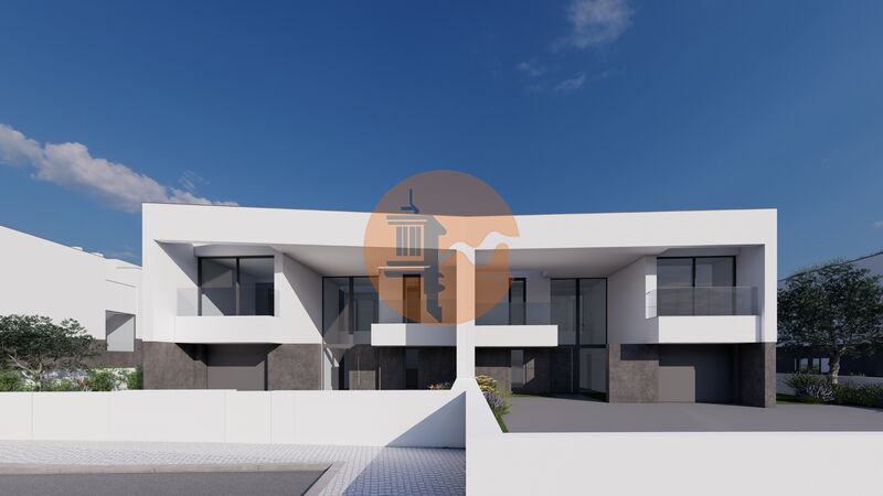 House new 4 bedrooms São Gonçalo de Lagos - air conditioning, swimming pool, heat insulation