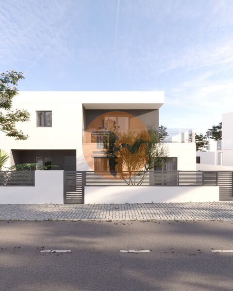 House 4 bedrooms Modern near the center Murtais Olhão - air conditioning, fireplace, swimming pool, balconies, garage, solar panel, balcony