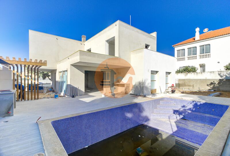 House V4 Isolated under construction Tavira - garden, central heating, swimming pool, solar panel, terrace, equipped kitchen, underfloor heating, air conditioning