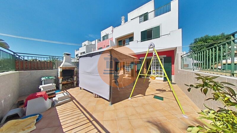 House V4 Quelfes Olhão - balcony, backyard, fireplace, garage, barbecue, terrace, quiet area, green areas