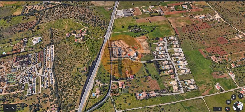 Lote de terreno com 3130m2 Ferrel Luz Lagos - água, luz