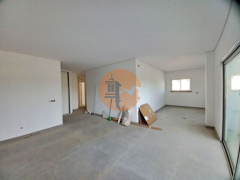 Apartment T3 Duplex in the center Almancil Loulé - balcony, double glazing, terrace, garage, store room, garden, barbecue, great location, air conditioning