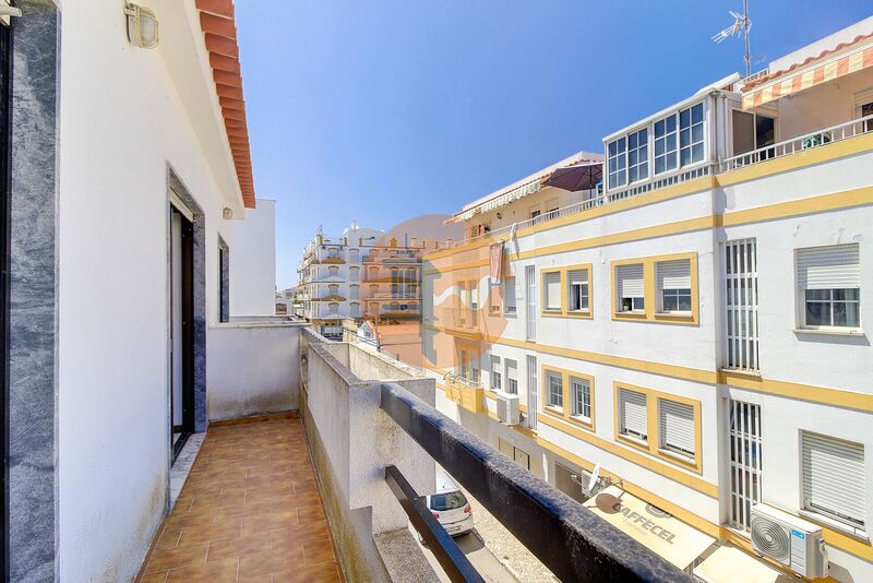 Apartment 2 bedrooms in the center Vila Real de Santo António - great location, balcony, marquee, balconies