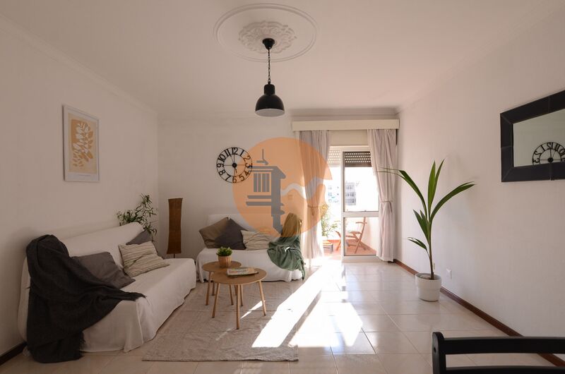 Apartamento Moderno T1 Vila Real de Santo António - terraço, mobilado, vista magnífica, 4º andar