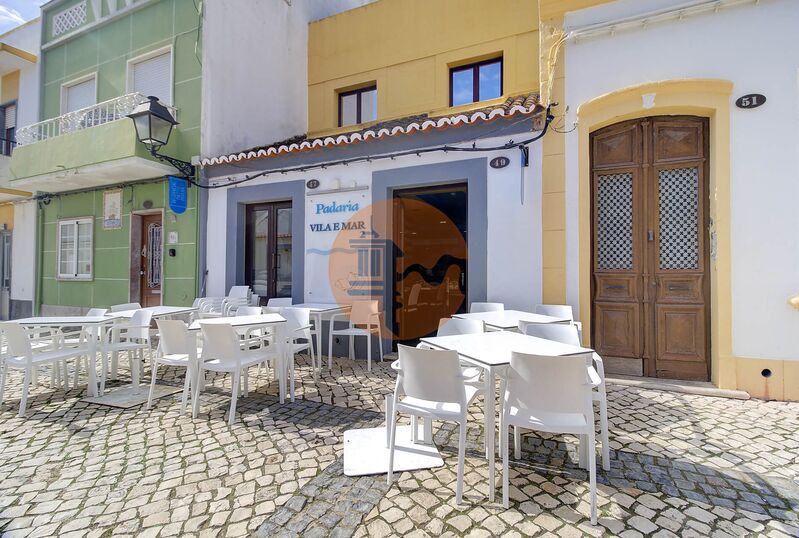 Shop Equipped in the center Vila Real de Santo António - kitchen, wc