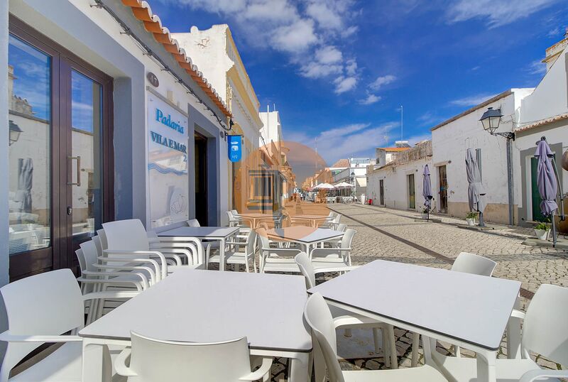 Edifício Comercial no centro Vila Real de Santo António - localização privilegiada