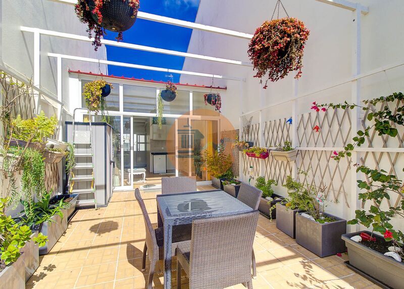 House Modern V2 Monte Gordo Vila Real de Santo António - balcony, terrace, excellent location, equipped kitchen