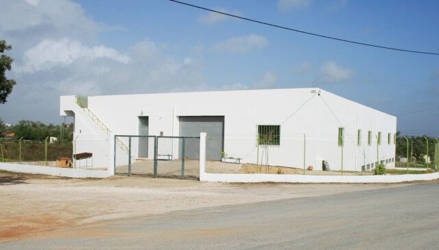 Warehouse with 650sqm Areias de Pêra Silves - store room, easy access