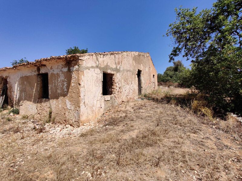 Land with 19800sqm Montes Raposos Silves - electricity, water, great view