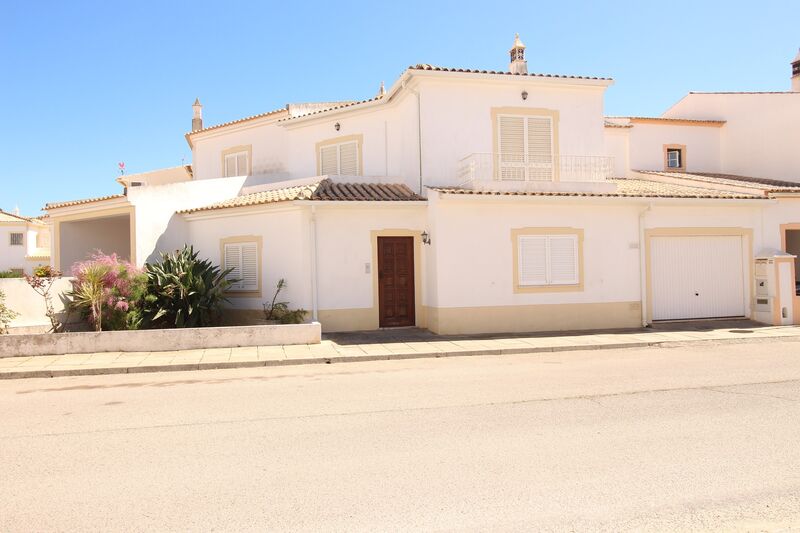 House Typical townhouse V3 Pêra Silves - garage, terrace, fireplace, terraces, balcony, equipped kitchen