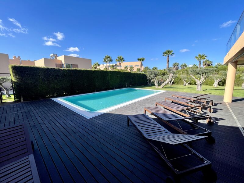 House 4 bedrooms Luxury Salgados Guia Albufeira - garden, terrace, swimming pool