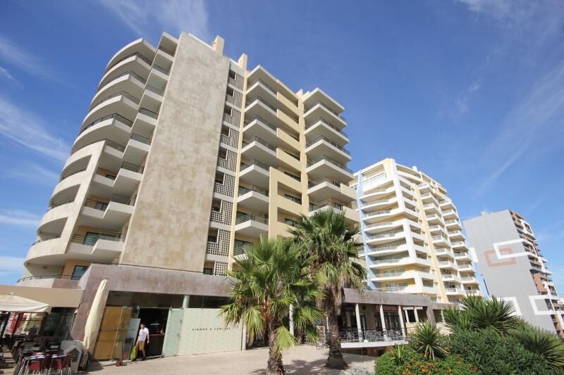 Apartment T2 Portimão - parking space, balconies, garage, balcony