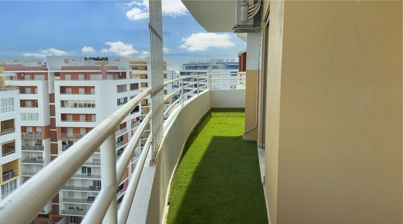 Apartment well located T3 Portimão - terrace