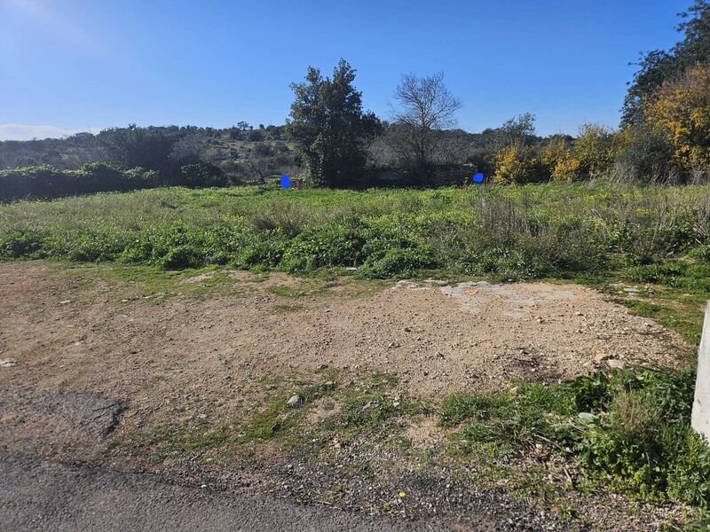 Plot of land with 410sqm Paderne Albufeira - water, electricity