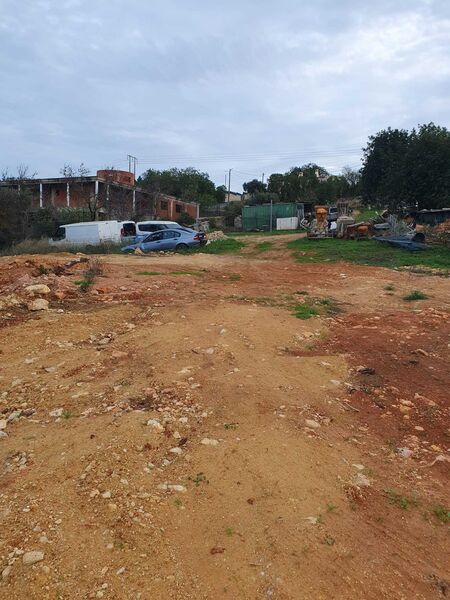 Land with 2760sqm Ferreiras Albufeira - water, great location, electricity