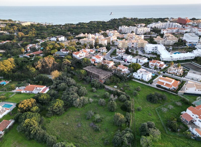 Lote de terreno novo com 3113m2 Areias de São João Albufeira