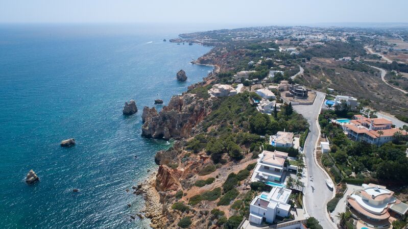 Lote de Terreno com 3 430 m²  em Albufeira