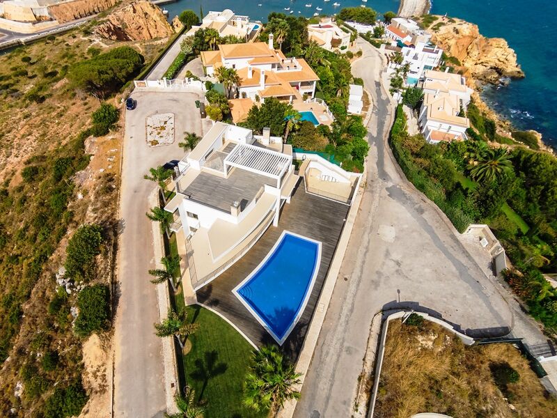 5 bedroom House with swimming pool in Albufeira